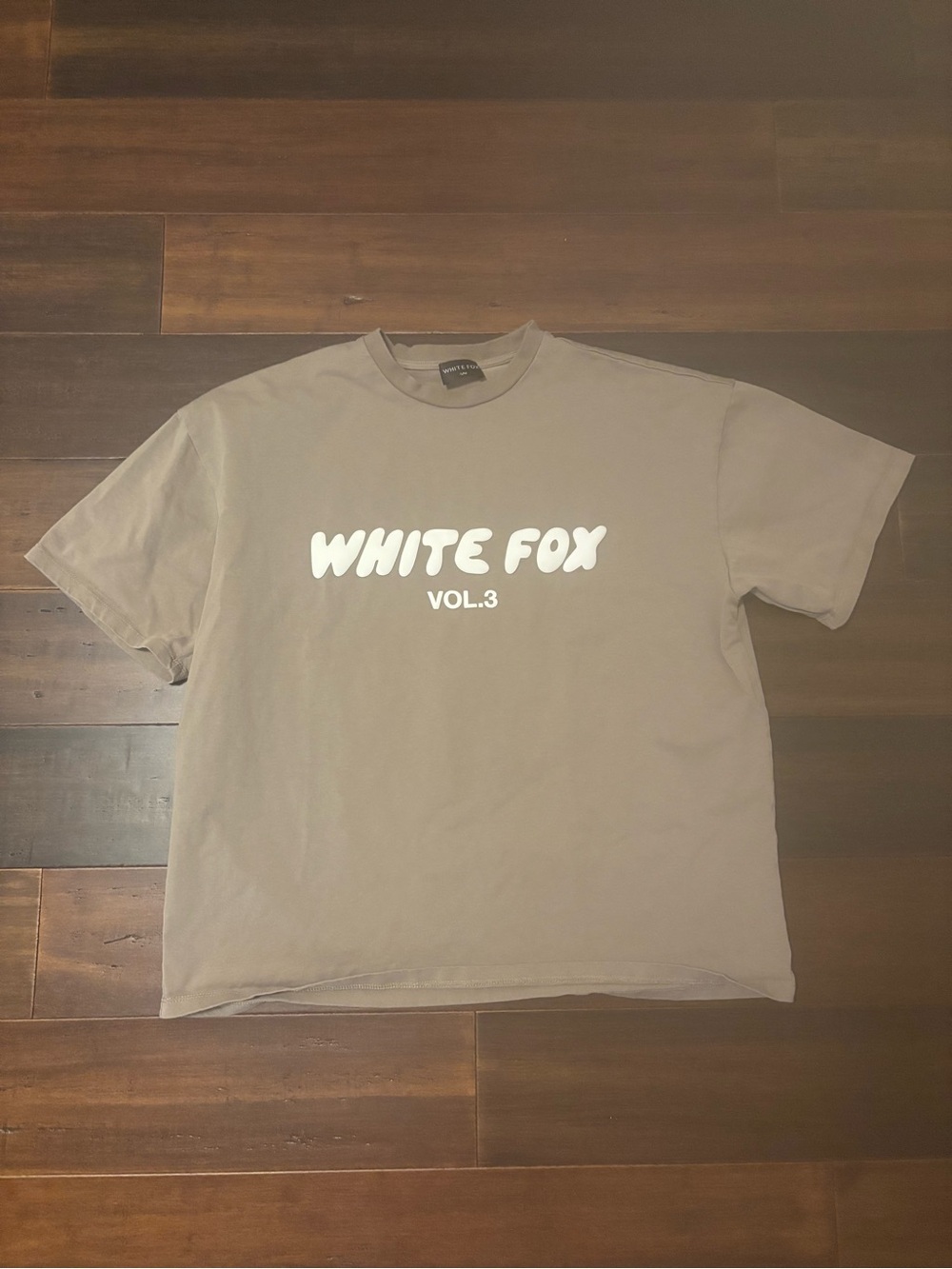 White Fox Boutique Offstage Oversized Tee Beige Tan Puffy Letters Size S/M